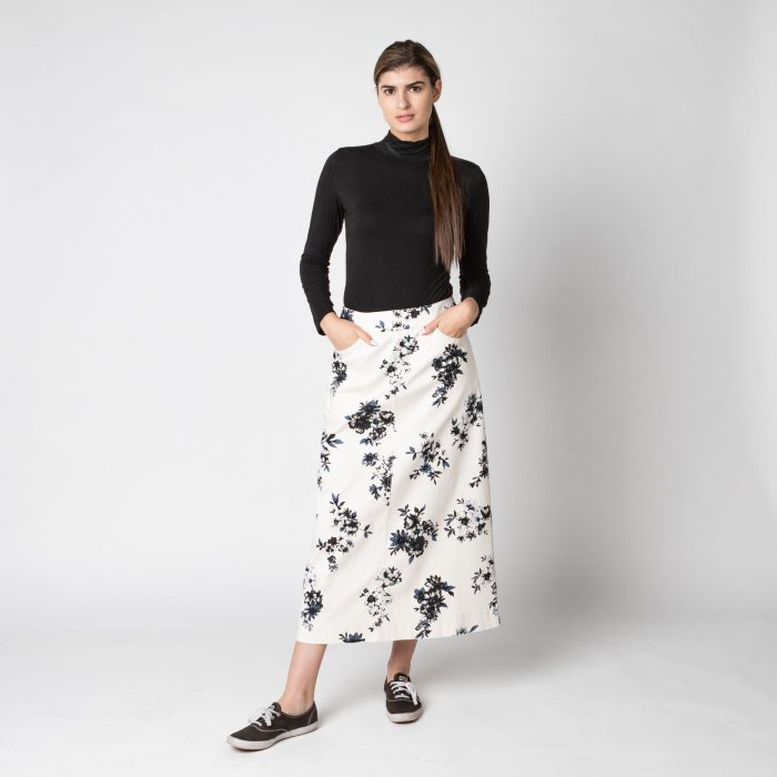 nC Classic Floral Skirt - Image 4