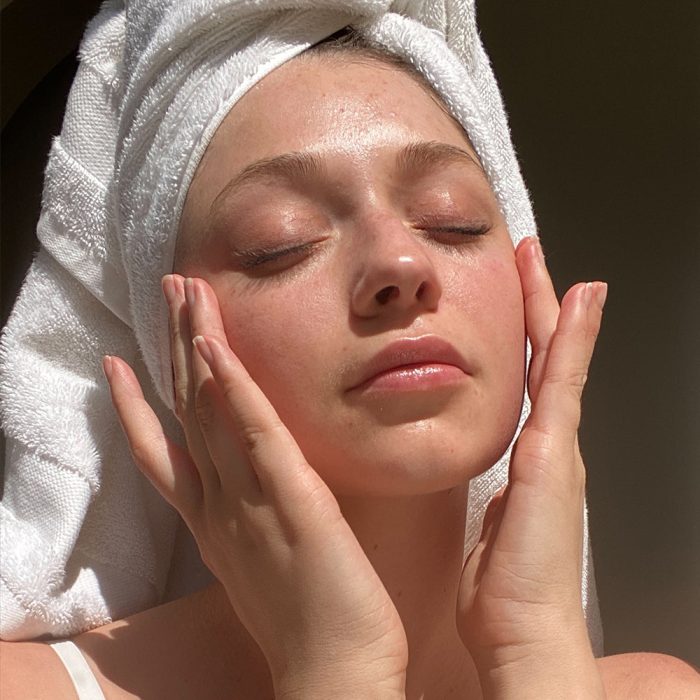 Summer Fridays The Morning Routine Cleanser + Eye Cream+Serum+ Moisturizer+Sun Protection - Image 3